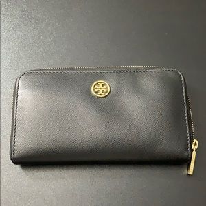 Tory Burch Robinson Wallet